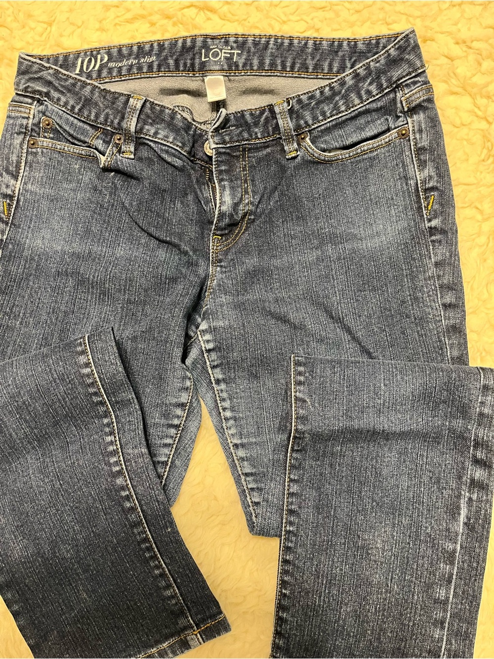 LOF Women's Dark Blue Straight-Leg Jeans